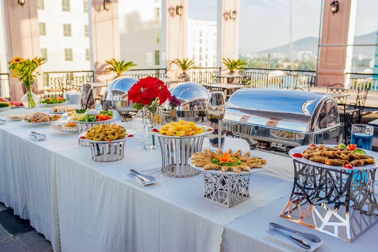 Ngoc Lan Hotel Da Nang Exterior photo